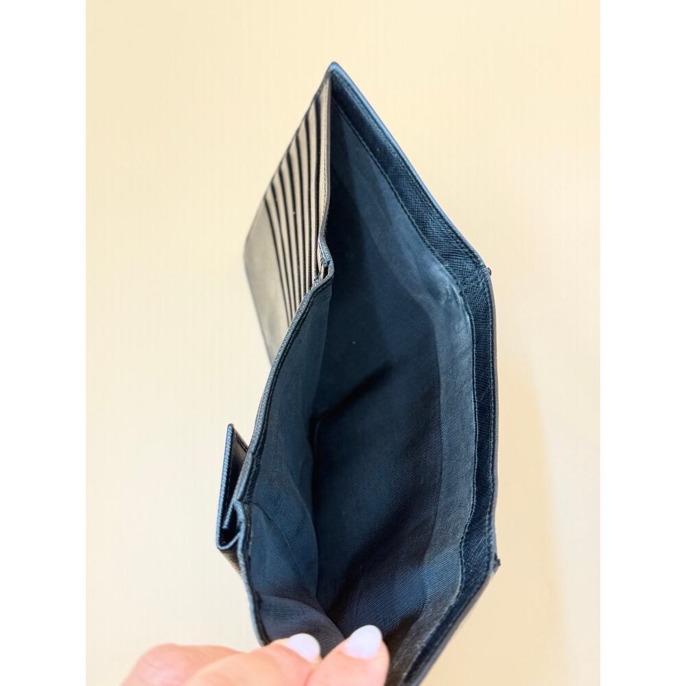 Prada Wallet - Picture 11 of 15